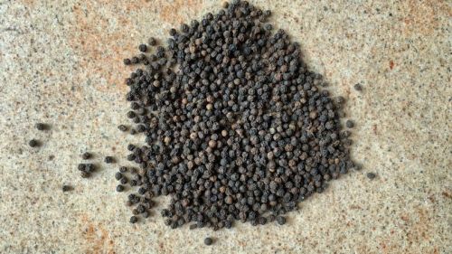 Black Pepper, Certification : FSSAI Certified