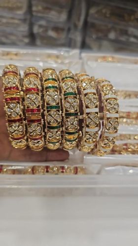 Brass Tyaani Kundan Meenakari Bangles, Feature : Attractive Designs, Fine Finished, Finely Finished
