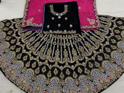 Ladies Designer Party Wear Bridal Lehenga Choli