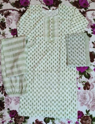 Round Straight Printed Ladies Cotton Suit, Size : Medium, Large, XL, XXL