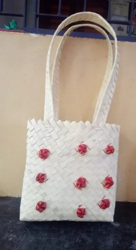 Palm Leaf White Handbag, Closure Type : Open Type