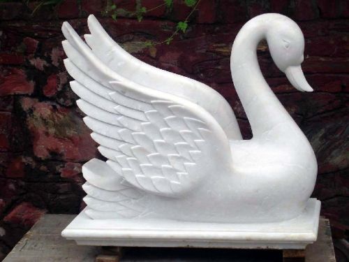 Marble Swan Statue, For Garden, Packaging Type : Thermocol Box