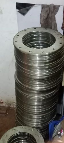 Round Polished 316 Stainless Steel Flanges, For Industrial Use, Size : Standard