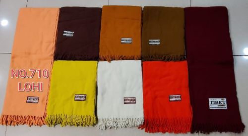 Plain Woolen Lohi, Feature : Anti-Wrinkle, Comfortable