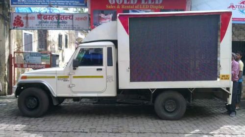 LED Screen Advertising Video Mobile Van On Rent