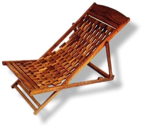 Polished Wooden Recliner Chair, Folding Style : Foldable