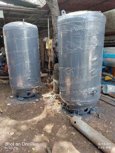 DAESER Round 10-30 BAR Mild Steel Vertical Air Receiver, Storage Capacity : 500-10000L