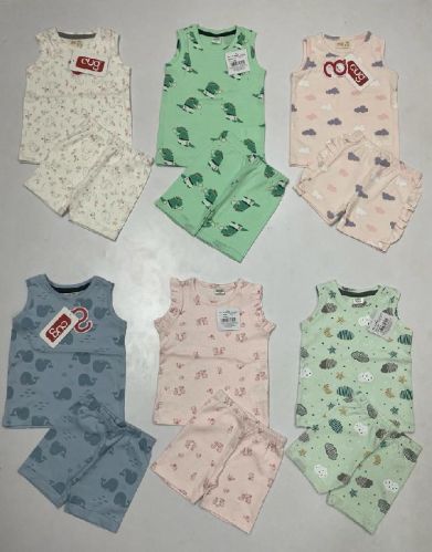 Round Polyester Kids Wear Set