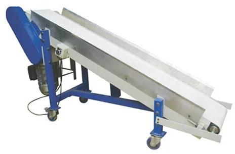 Rectangular Polished Filling Machine Belt Conveyor, Voltage : 220V