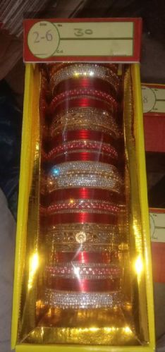 Design No. 30 Bridal Chura Set, Main Stone : Crystal