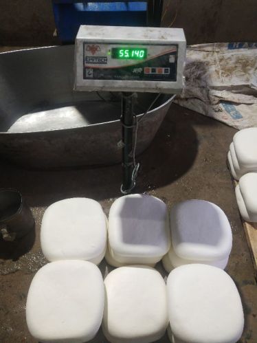 White Fresh Paneer, Packaging Type : Air-tight