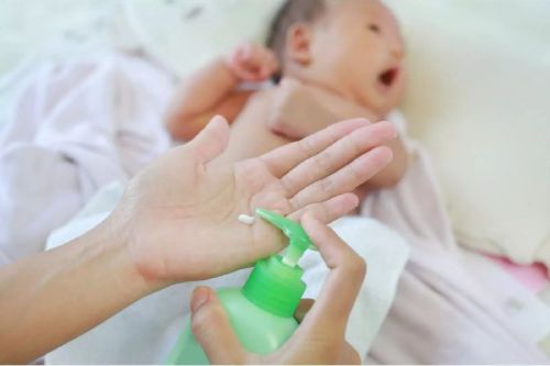 Baby Cream, Packaging Type : Plastic Box, Plastic Tube