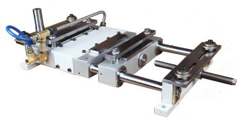 100 Kg Pneumatic Feeder With Pneumatic Decoiler