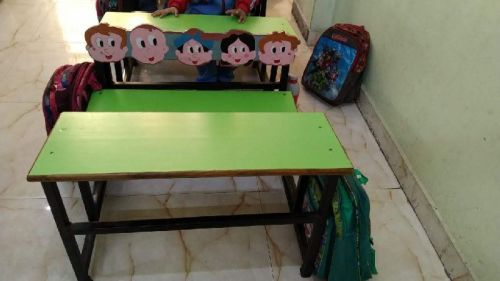 Polished School Bench, Feature : Termite Proof, Strong Flexible, Non Breakable