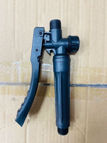 PVC Battery Sprayer Pump Trigger, Color : Black 🖤