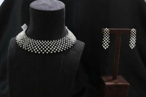 Polished AD Silver Necklace Set, Purity : VVS1