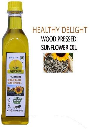 Wood Pressed Sunflower Oil, For Human Consumption, Cooking, Baking, Eating, Packaging Type : Can (tinned)