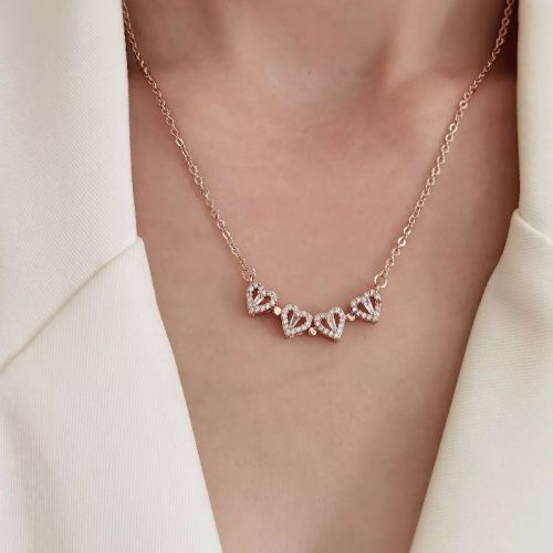 Heart Clover Magnetic Pendant Necklace, Gender : Female