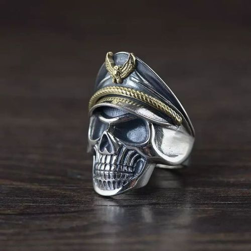 Stainless Steel Captain Pirate Skull Ring, Color : Grey