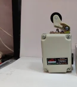 LS112 LIMIT SWITCH, For Restaurants, Residential, Office, Home, General, Packaging Type : Box, Plastic Packet