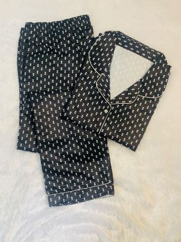 Elastic Printed Satin Sleepwear, Feature : Anti-Wrinkle, Comfortable, Easily Washable, Fad Less Color