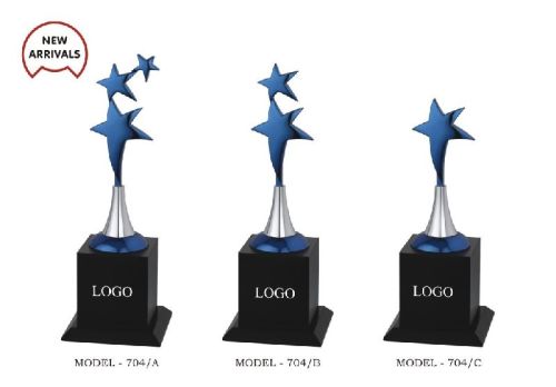 Piru Pooja Shiny Finish White Metal Star Trophy 704, For Award Ceremony, Feature : Attractive Designs