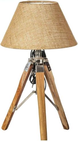 Plain wooden tripod table lamp Morden, Stylish