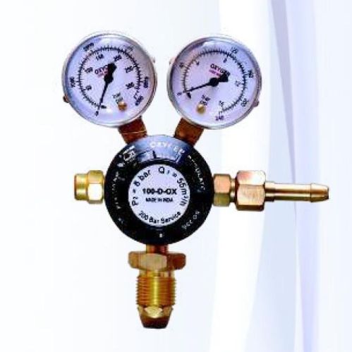 100-D-OX Oxygen Gas Pressure Regulator, Certification : IS 6901:2018 / ISO 2503:2009