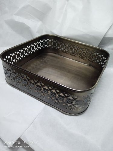 Coated Iron Fruit Flower Basket, Feature : Easy To Carry, Eco Friendly, Matte Finish, Re-usability