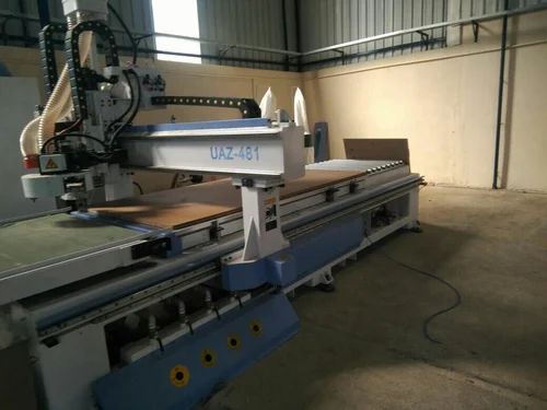 CNC Router Wood Engraving Machine, Machine Weight : 2000 Kg, Spindle Speed : 30000 RPM