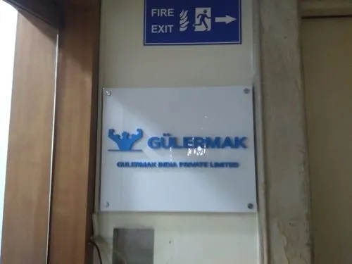 Acrylic Name Plate, For Office, Size : Customized