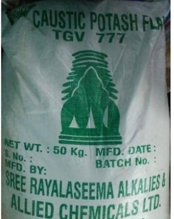 Caustic Potash Flakes, Packaging Type : Bag