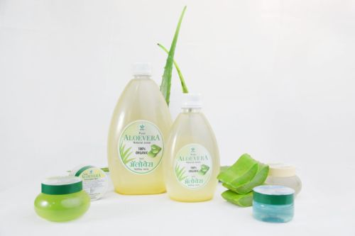Aloevera leaf pulp Chemical free essential oils aloe vera gel