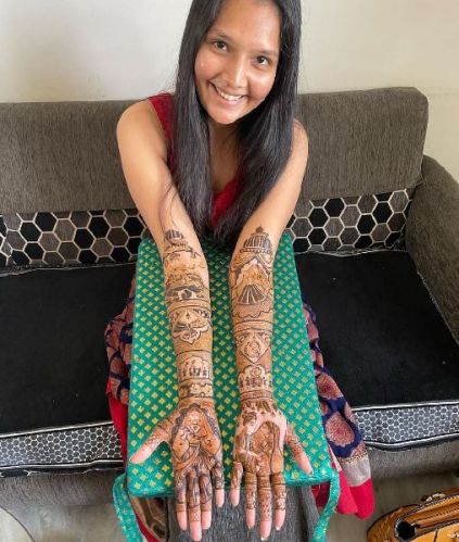 Mehandi Artist