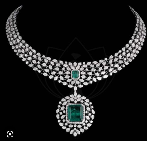 Yellow Round Polished Diamond Nacklace