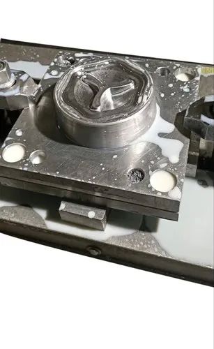 8 X 8 Inch Plastic Cap Mould