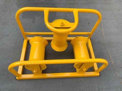 Mild Steel Triple Corner Cable Roller