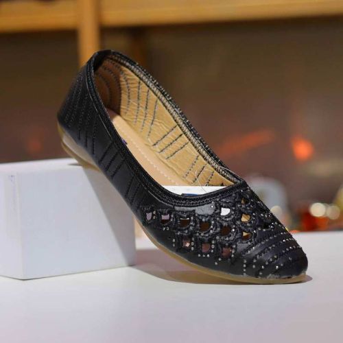 200-250gm Synthetic Womens Bellies Embrod, Size : 38-41, 38-41