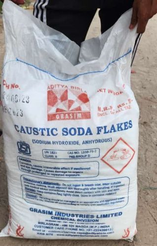 Caustic Soda Flakes, For Industrial, CAS No. : 1310-73-2