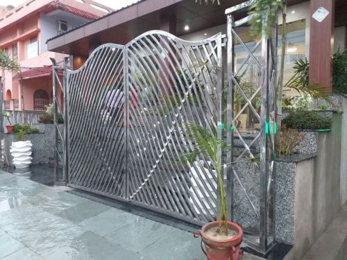 Steel Gate, Style : Antique