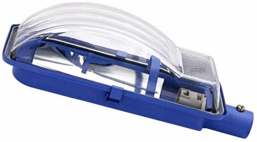 Electric Iron Polished Street Light, Shape : Rectangular