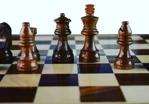 Polished Wooden Chess Set, For Playing, Home, Feature : Light Weight, Foldable, Easy To Carry, Dust Resistant