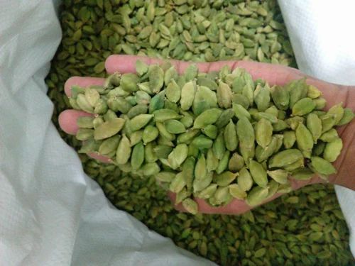 Green Cardamom, Form : Solid