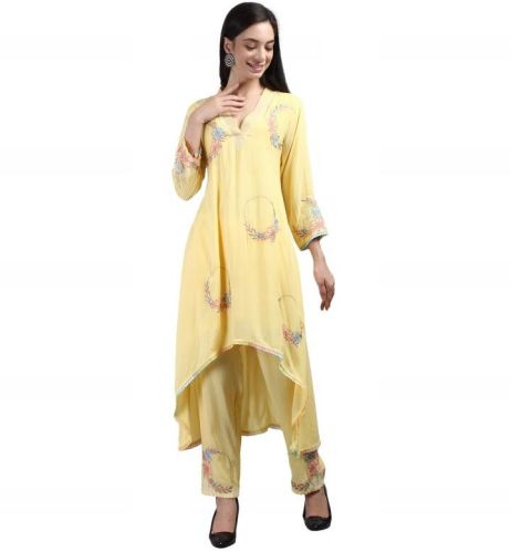 Ladies A Line Kurta Pant Set, Size : XXL, XL, M