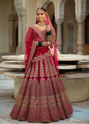 Ladies Stylish Lehenga, Technics : Machine Made