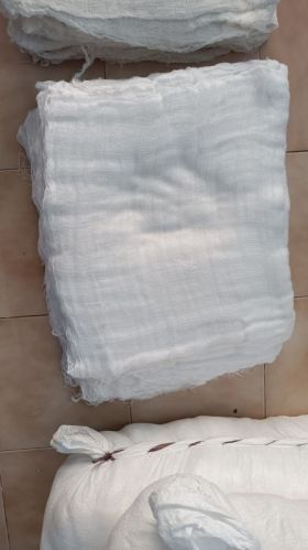 Cotton Gauze Cloth, For Medical Use, Feature : Eco Friendly, High Fluid Absorbency, High Stability