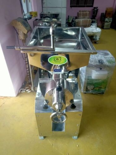 6 L Instant Rice Grinder Machine, For Commercial, Voltage : 220 V