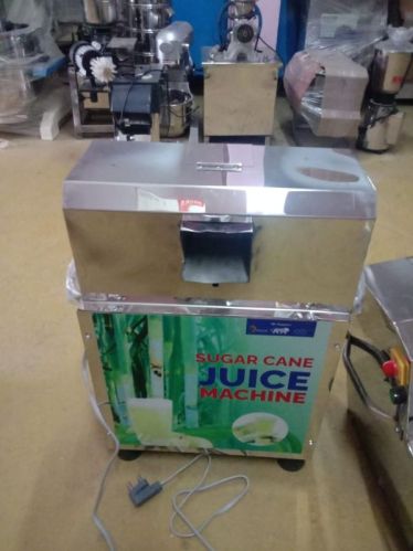 Nandhu Industries Semi Automatic Small Sugarcane Juice Machine, For Electric