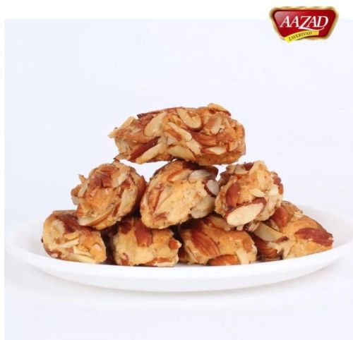 Azad Zaveriwad Curve Raw Natural KAJU BADAM GUJIYA, For Food, Grade : A+