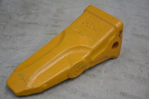 Polished Metal JCB Bucket Front Teeth, Packaging Type : Box